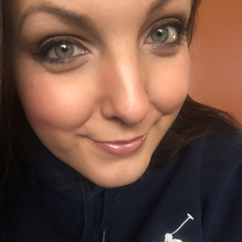 Meet your Posher, Victoria